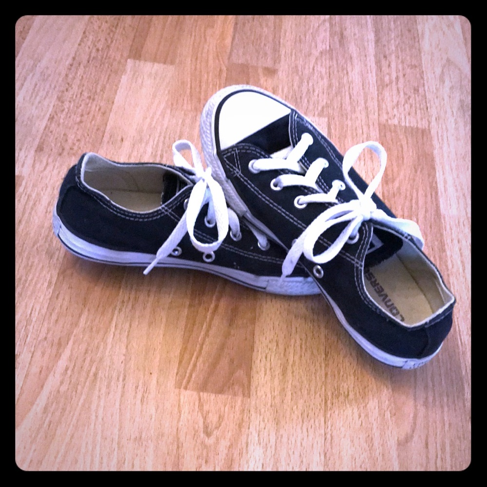 Black Converse